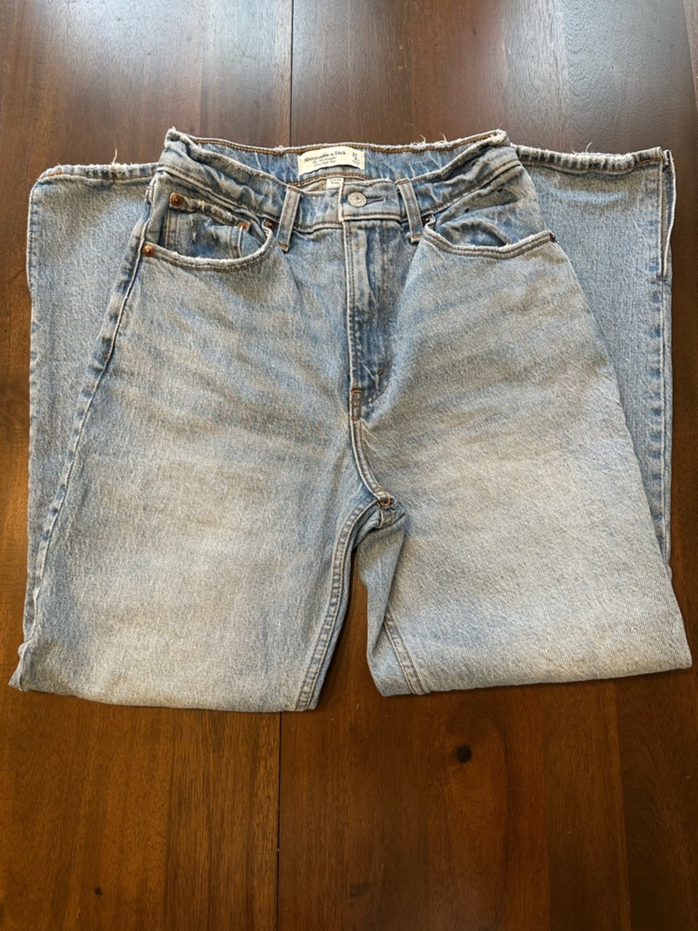 Abercrombie & Fitch 90s Straight Ultra High Rise
